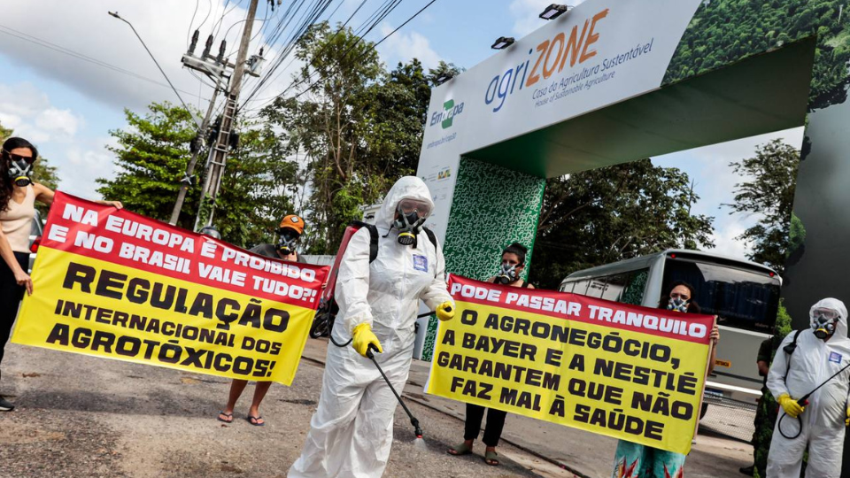 COP 30 e Cerrado: Ato simbólico na Agrizone denuncia contaminação por agrotóxicos